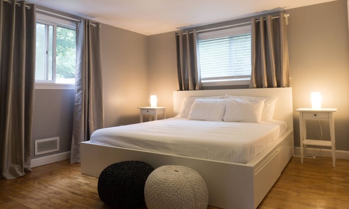 Quincy House | Family-Friendly Modern Retreat in Historic Quincy, Pet Welcome