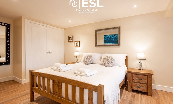 New Quay Apartment | Pet-Friendly Sea-Themed Flat Steps from the Beach - 10/10 Rated
