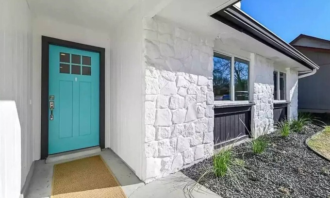 North Austin Civic Association House | Modern Smart Home with Pool in Central & Quiet Location