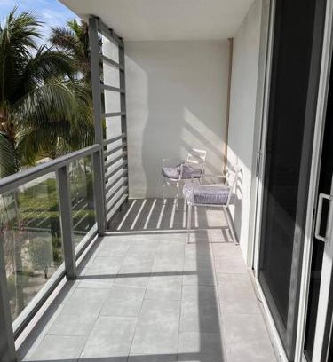 Boca Raton Apartment | Modern spacious condo steps from the beach