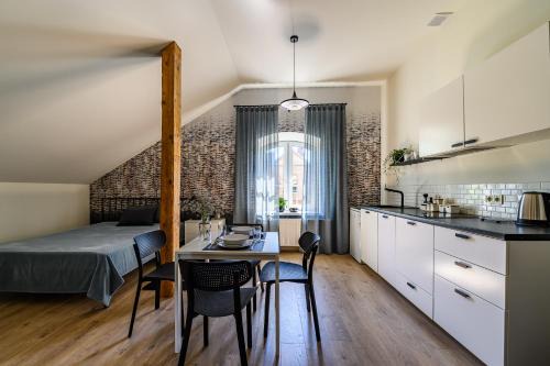 Liepaja Apartment | Modern studio - 10min walk to the sea