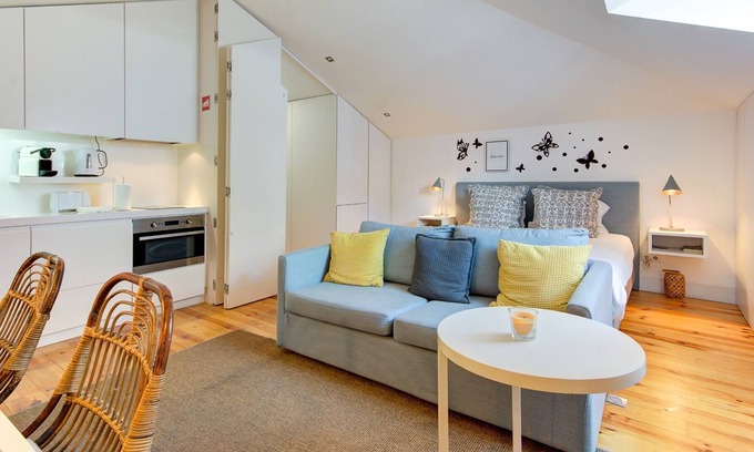 Bairro Alto Apartment | Modern studio apartment in the center of Historic Lisbon