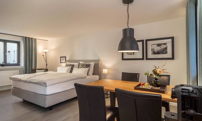 Wangen im Allgaeu Apartment | Modern 1-Room Apartment with Wi-Fi in City Center