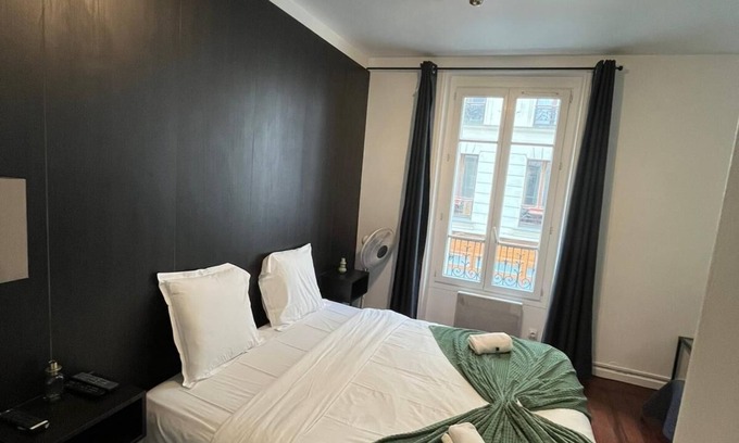 Quartier du Gros-Caillou Apartment | Modern Studio Steps from the Eiffel Tower with Family Perks