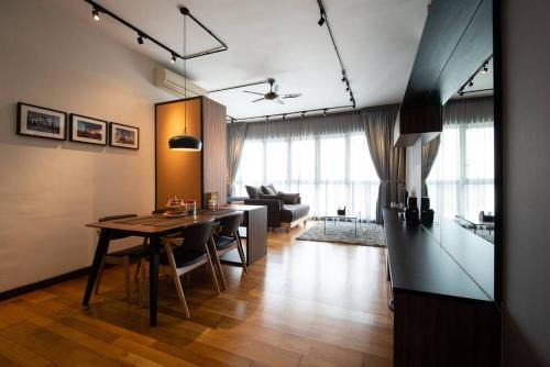 Chow Kit Apartment | Modern Studio Retreat at Regalia Residence, Kuala Lumpur