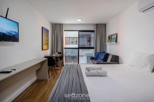 Sao Benedito Apartment | Modern Studio in Central PGO301 with Pool & 10/10 Rating