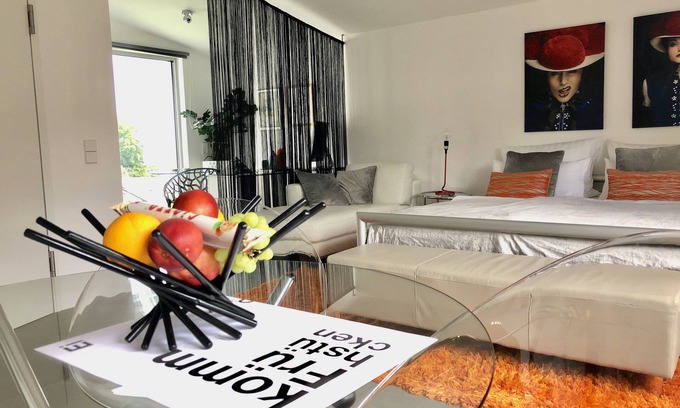 Ebersteinburg Apartment | Exceptional Studio with Ocean View Above Baden-Baden