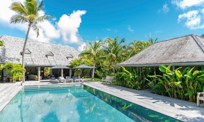Vitet Villa | Modern 7-Bedroom Villa Steps from the Beach with Pool & Spa
