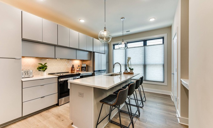Charlotte Condo | Stylish Condo Retreat: Steps from Downtown Charlotte
