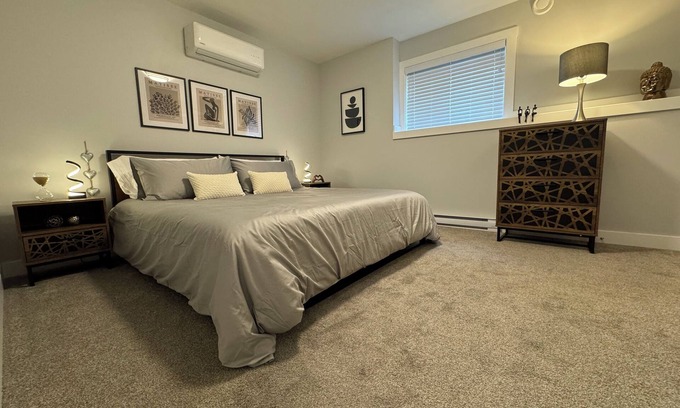 Okanagan-Similkameen House | Stylish Suite on Bottleneck Drive Near Wineries & Dining