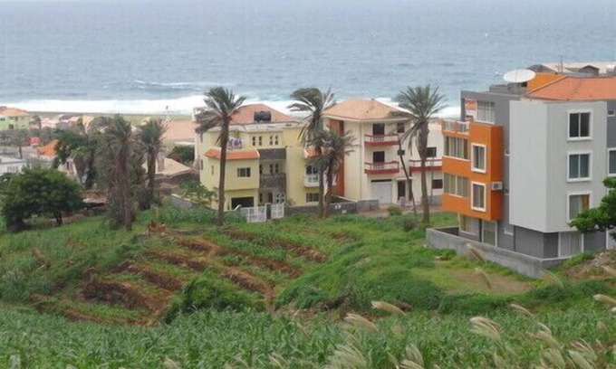 Ponta do Sol Apartment | Inviting T1 with Spectacular Sea and Mountain Views