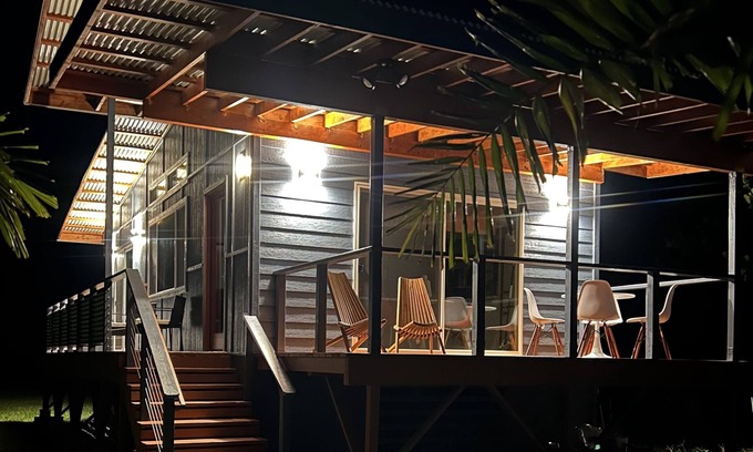 Keaau House | Unmatched Comfort at Modern Tea House Near Hilo & Volcano