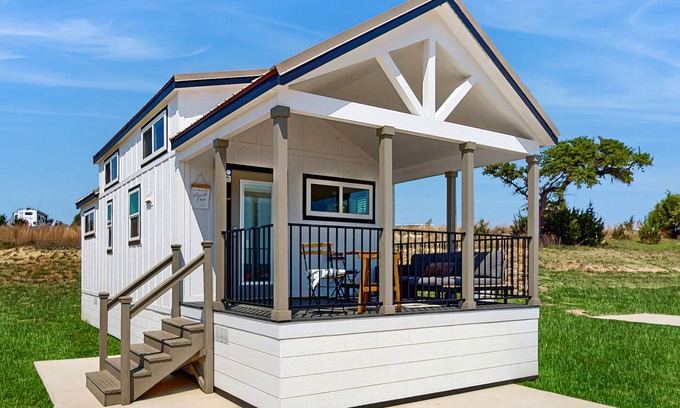 Fredericksburg House | Modern tiny home with loft, kitchen, cozy patio and shared pools, great location