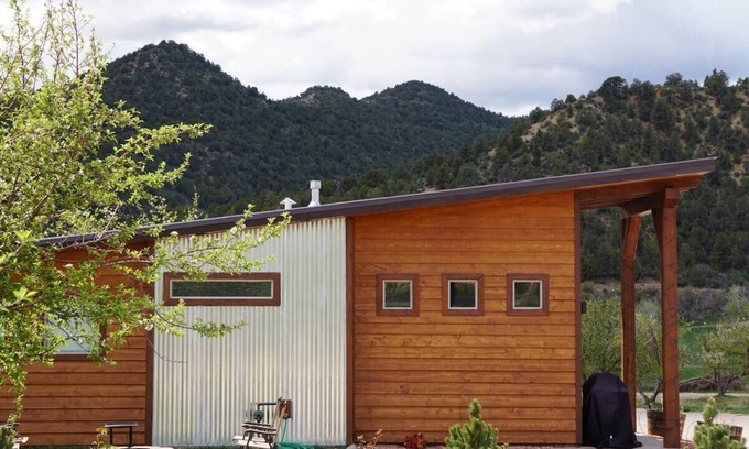 Glendale Cabin | Experience Apple Hollow Tiny House #3 Near Zion and Bryce