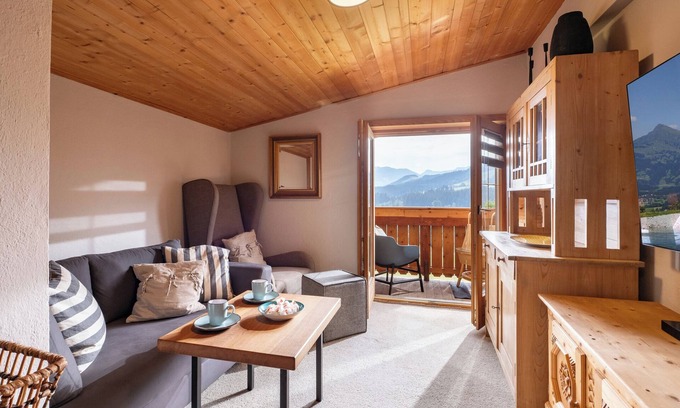 Kirchberg in Tirol Apartment | Modern top floor flat with fantastic views