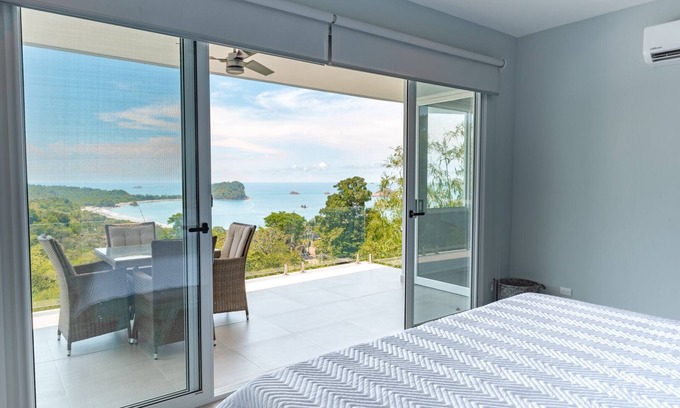 Manuel Antonio House | Modern Tower with Ocean View and Spa for 19 Guests