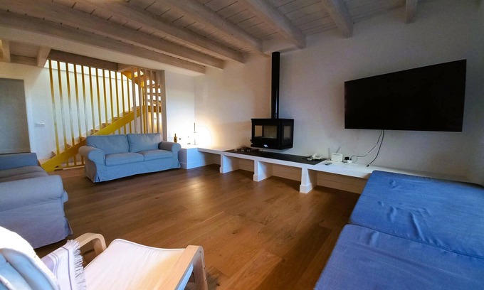 L'Armentera House | Relaxing Villa L'Armentera with Pool and Spa Amenities