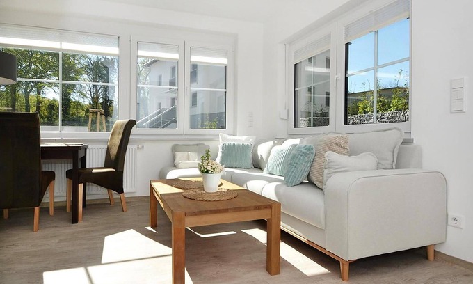Heringsdorf Apartment | Villa Doris: Pet-Friendly Bungalow with Oceanfront Views