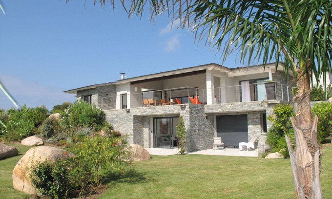 Bonifacio House | Modern Villa with Pool Near Beach and Golf Course Views