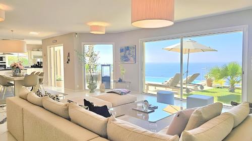 Positano House | Modern Villa Barbieri
