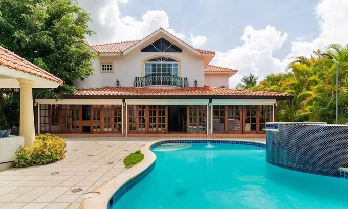 Juan Dolio Villa | Modern Villa with Free Golf Cart, Pool & Pet-Friendly Perks