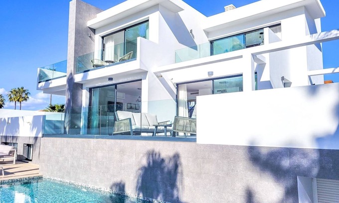 La Cala de Mijas Villa | Elegant Villa @ La Noria Golf with Oceanfront Views