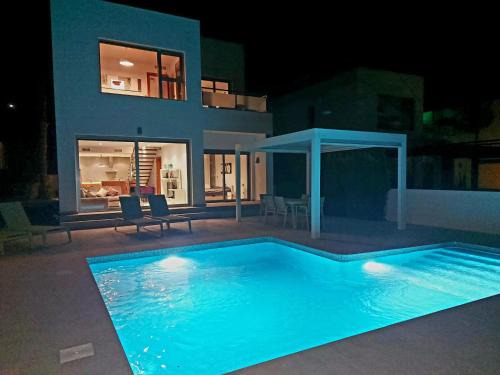 Algorfa Villa | Golf View Villa with Pool – 4 Star, Rated 9.4 by Guests