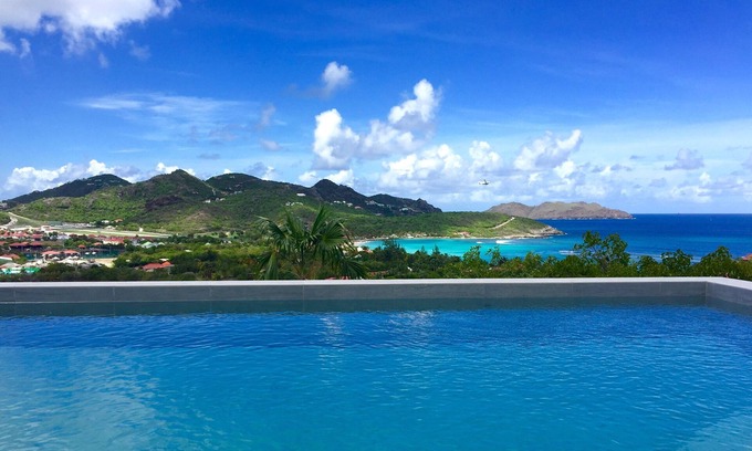 Morne Criquet Villa | Experience Ocean Views at Modern Villa Suite Acajous