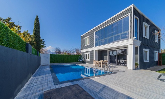 Manavgat Apartment | Inviting Villa with Pool, Steps from Beaches and Shopping