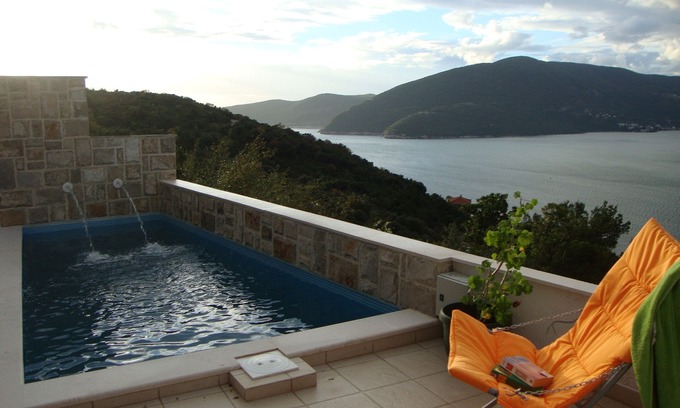 Klinci Villa | Modern Villa with Private Pool & Oceanfront Views, Rated 10/10