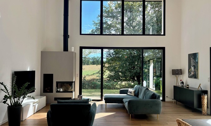 Gragnague House | Modern villa with swimming pool, quiet location near Toulouse