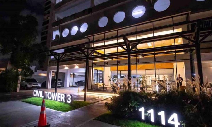 La Julia Apartment | Modern Apartment in Downtown with Pool, Gym & Spa