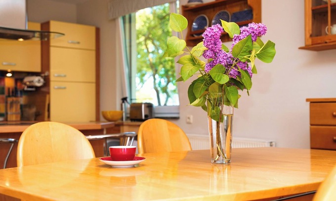 Ueckeritz Apartment | Ocean View 3-Room Apartment "to'n Appelboom" with Pool