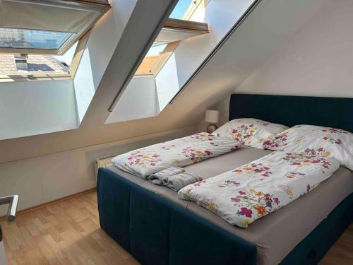 Jakomini Apartment | Moderne Dachgeschosswohnung in bester Lage - Self Check In