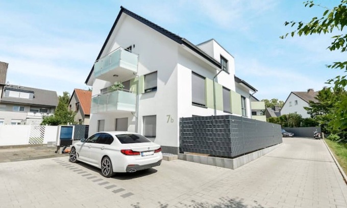 Brackwede Apartment | Stylish Terrace Apartment with WiFi & Family-Friendly Amenities