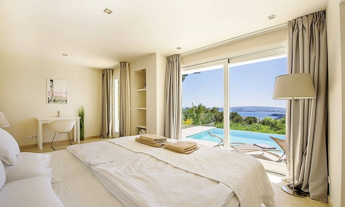 Portals Nous House | Stunning Villa with Pool & Ocean View in Portals Nous