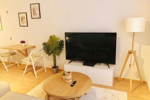 Waldstetten Apartment | Stylish Apartment in Waldstetten with On-Site Restaurant