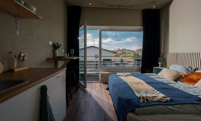 Bermatingen Apartment | Stylish Apartment with Balcony in Scenic Bermatingen