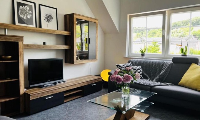 Langsur House | Child-Friendly Modernes Ferienhaus Sauerblick with Great Reviews