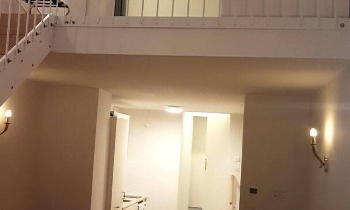 Innere Stadt Apartment | Modern Loft Apartment A17: Family-Friendly with Pets Welcome