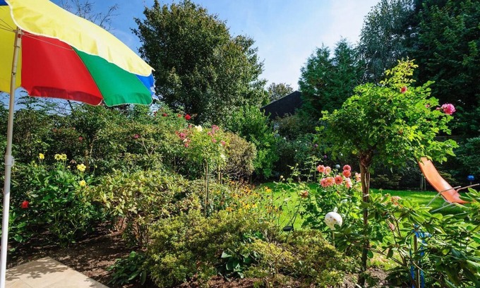 Bad Fuessing Apartment | Bright Modern Apartment with Breakfast in Peaceful Setting
