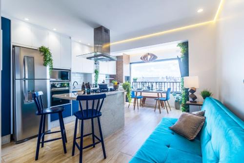 Bras Apartment | Modern Stay Near Metro with Pool and BBQ Area