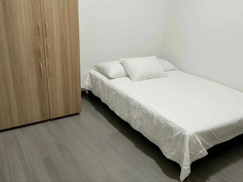 Villa Hermosa Apartment | Cozy Apartment 201: Ideal for Families and Pets