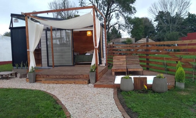 Duggan House | Relaxing Getaway at Modo Tiny Spa with Hot Tub Access