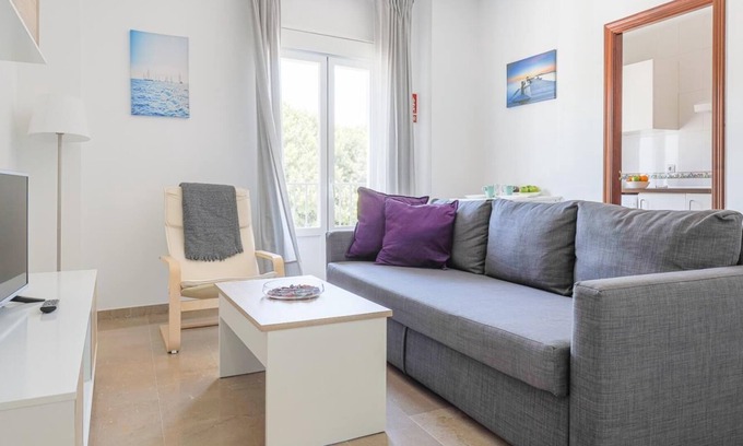 Alcala Del Rio Apartment | Module 2 Apt high quality 4 bedrooms 2 kitchens 2 living rooms Alcalá del Rio