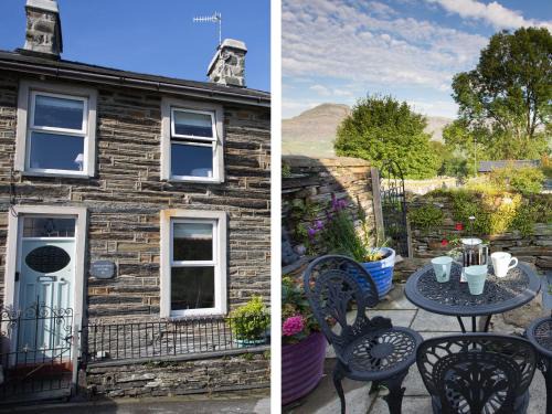 Ffestiniog House | Moelwyn View Cottage: 4-Star Review Rated at Perfect 10