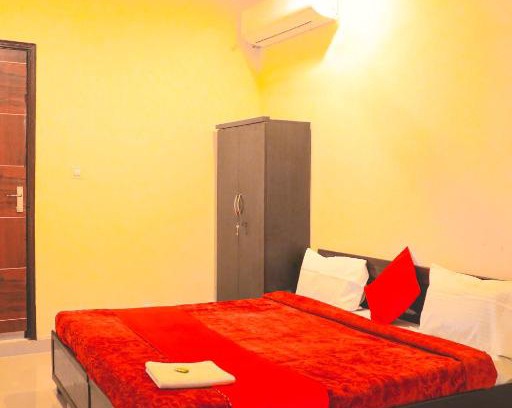 East of Kailash Hotel | Cozy Mohan Villa - Family-Friendly Stay in East of Kailash
