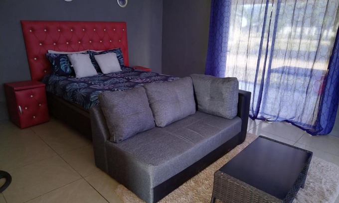 Acornhoek Cabin | Discover Comfort at Moholoholo Lodge with Pool Amenities