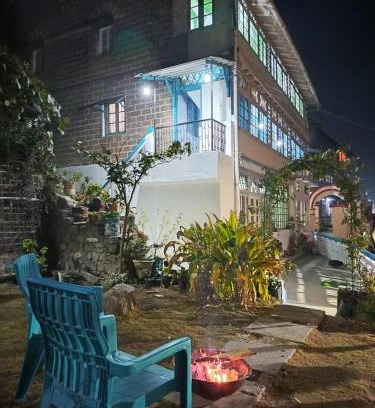 Sukha House | Cozy Mohraj Home Stay: Pet-Friendly with Breakfast Options