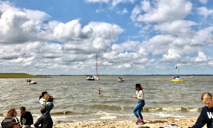 Dangast Apartment | Experience Oceanfront Bliss at Apartment Waterkamp!